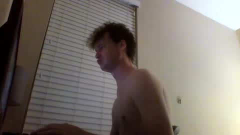 cooldude122222 online show from March 7, 6:02 am