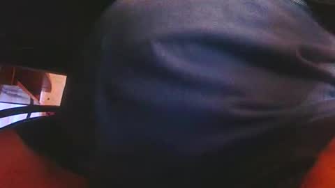 coquin375 online show from December 4, 7:15 am