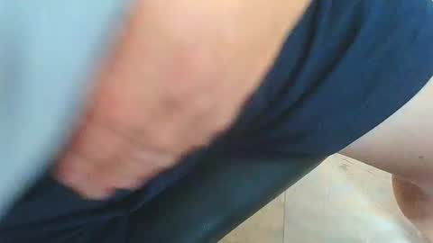 Snapshot of coquin375 chatting on September 14, 8:05 am coquin375 online show from September 14, 8:05 am