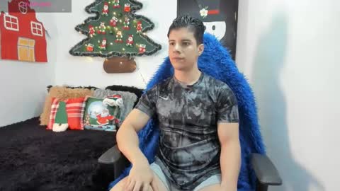 Snapshot of cory_okell chatting on December 7, 2:09 am cory okell IG coryokell online show from December 7, 2:09 am