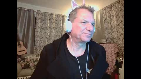 CoryAssMan online show from December 4, 9:40 am