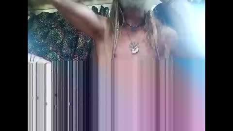 cosmiclover7 online show from March 4, 1:12 am