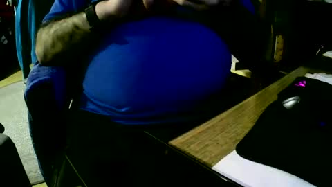 Snapshot of coyote017 chatting on February 5, 7:31 pm coyote017 online show from February 5, 7:31 pm