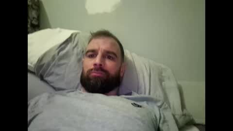 cozzyfella97 online show from March 13, 12:07 am