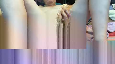 cracker789 online show from October 8, 4:00 pm