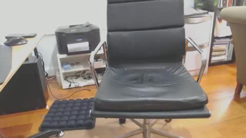 Craig online show from November 16, 7:43 am