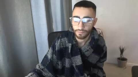 crazy online show from January 17, 8:02 am