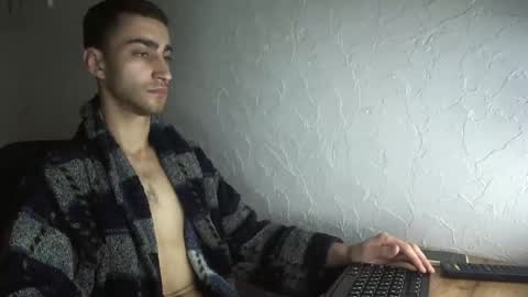 crazy online show from December 15, 6:18 am