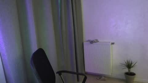 crazy online show from January 30, 5:52 am