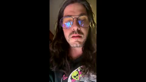 cre4tureofh4bit online show from April 23, 1:21 am