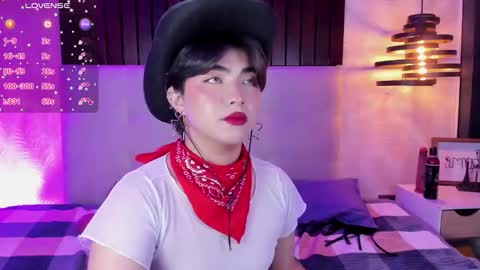 creamy_angelo online show from October 22, 11:30 pm