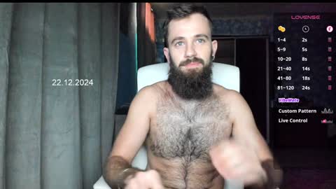 Snapshot of crissstud chatting on December 22, 6:49 am Criss online show from December 22, 6:49 am