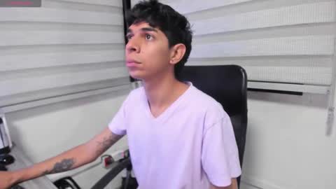 cristhian online show from September 16, 5:19 am