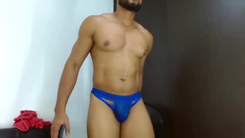 Snapshot of cristian_disick chatting on January 2, 8:46 pm cristian_disick online show from January 2, 8:46 pm