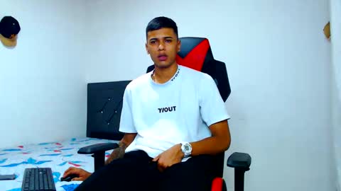 cristian online show from April 27, 11:32 pm