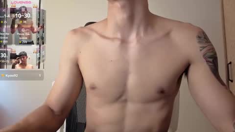 cristopher23  online show from November 28, 6:43 pm