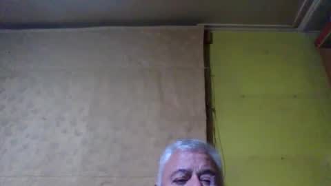 crmperez online show from January 10, 2:50 am