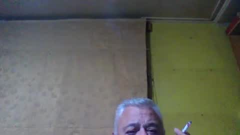 crmperez online show from March 4, 1:45 am