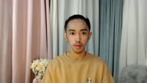 crocodale online show from April 26, 1:30 pm