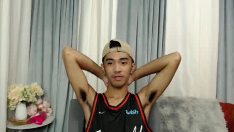 crocodale online show from April 23, 12:29 pm