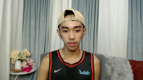 crocodale online show from April 23, 11:48 am