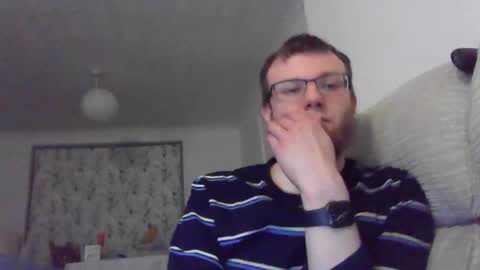 Snapshot of cropper4fun chatting on January 13, 7:53 pm Cropper online show from January 13, 7:53 pm