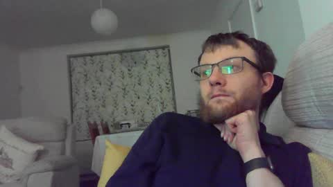 Snapshot of cropper4fun chatting on February 6, 8:13 pm Cropper online show from February 6, 8:13 pm