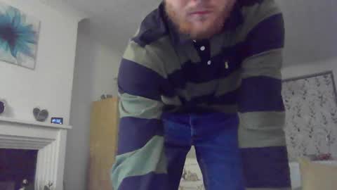 Snapshot of cropper4fun chatting on December 2, 7:36 pm Cropper online show from December 2, 7:36 pm