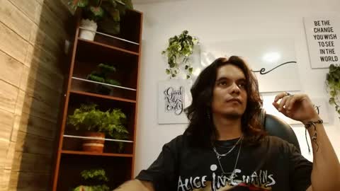 JOHN online show from May 4, 8:32 pm