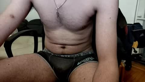 crystalbvy1 online show from February 12, 10:27 pm