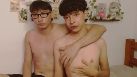 cuddly_and_jinx online show from March 6, 6:38 pm