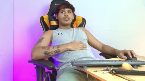 DAVID online show from February 5, 6:37 pm