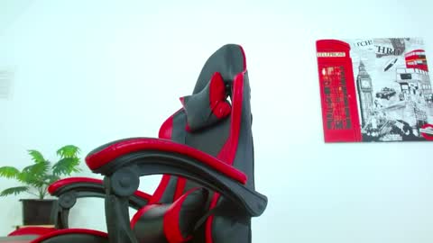 cumandres online show from April 8, 3:32 pm