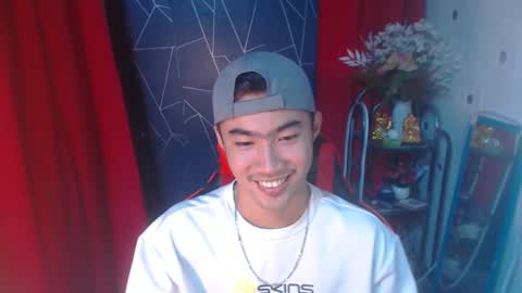 Snapshot of cumhavefun25 chatting on January 24, 1:57 pm ask me online show from January 24, 1:57 pm