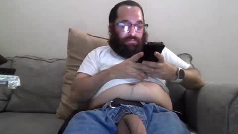 Snapshot of cummachine2022 chatting on December 23, 11:17 pm cummachine2022 online show from December 23, 11:17 pm