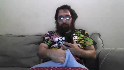 Snapshot of cummachine2022 chatting on January 19, 2:17 pm cummachine2022 online show from January 19, 2:17 pm