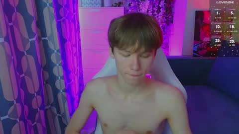 cumte_boy online show from June 6, 1:33 am