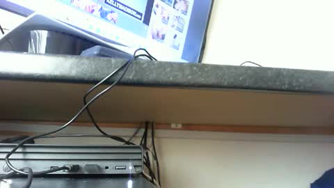 cunnylover00007 online show from March 2, 11:17 am