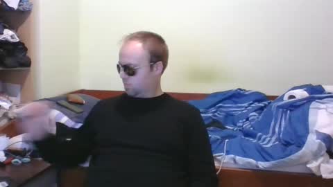 cute69696969 online show from December 6, 9:57 pm