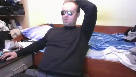 cute69696969 online show from December 14, 10:39 pm