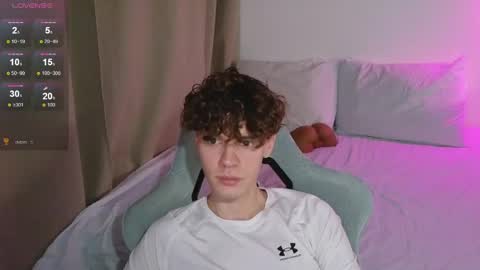 Thomas -  online show from April 24, 7:27 pm