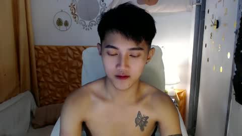 Steph online show from March 6, 4:49 pm