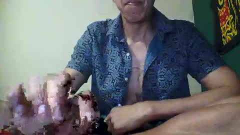 cuteazn4party online show from June 8, 5:08 am