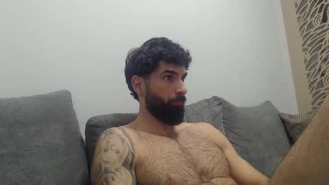 cuteeboy online show from February 12, 5:52 pm