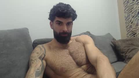 cuteeboy online show from February 9, 2:55 pm