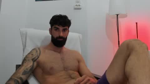 cuteeboy online show from June 1, 6:41 pm
