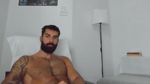 Snapshot of cuteeboy chatting on October 5, 7:23 am cuteeboy online show from October 5, 7:23 am