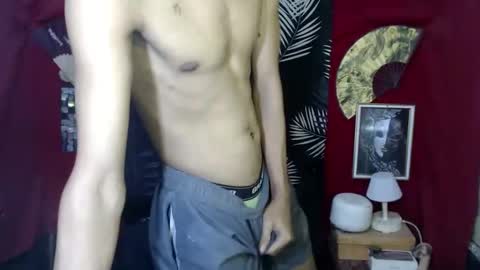 Snapshot of cutie_mico chatting on December 7, 9:06 am cutie_mico online show from December 7, 9:06 am