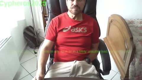 Snapshot of cypheros2025 chatting on September 30, 9:13 am Chris online show from September 30, 9:13 am