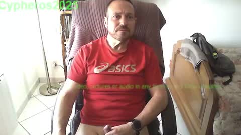 Snapshot of cypheros2025 chatting on February 20, 9:55 am Chris online show from February 20, 9:55 am